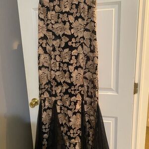 Elegant Black and Cream Floral Dress